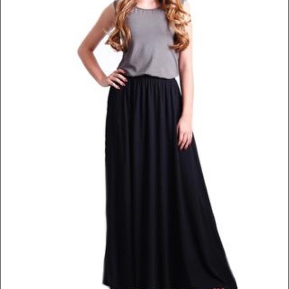 Aryana Skirt